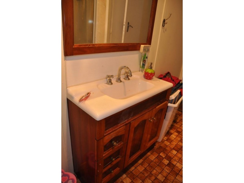 97 Hackett Terrace, Richmond Hill QLD 4820