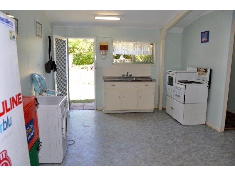 97 Hackett Terrace, Richmond Hill QLD 4820