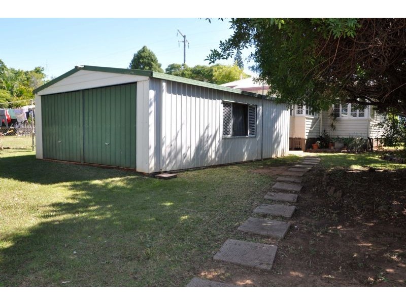 97 Hackett Terrace, Richmond Hill QLD 4820