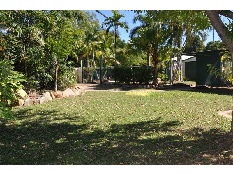 97 Hackett Terrace, Richmond Hill QLD 4820