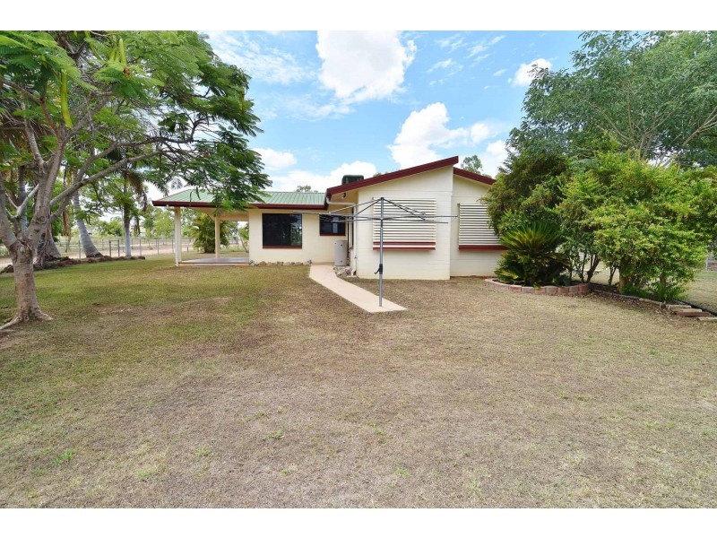 207 Wellington Road, Southern Cross QLD 4820