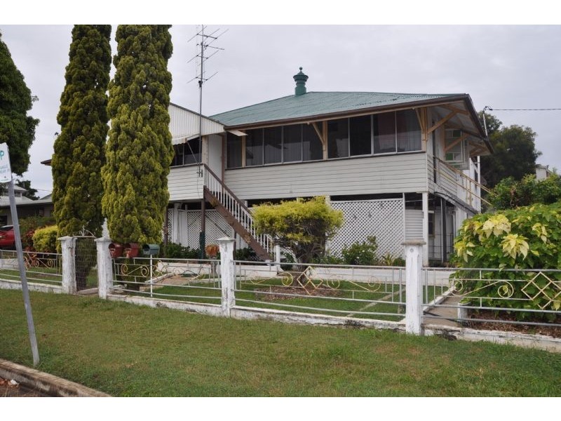 30 Ryan Street, Charters Towers City QLD 4820