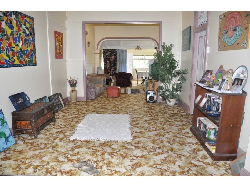 30 Ryan Street, Charters Towers City QLD 4820