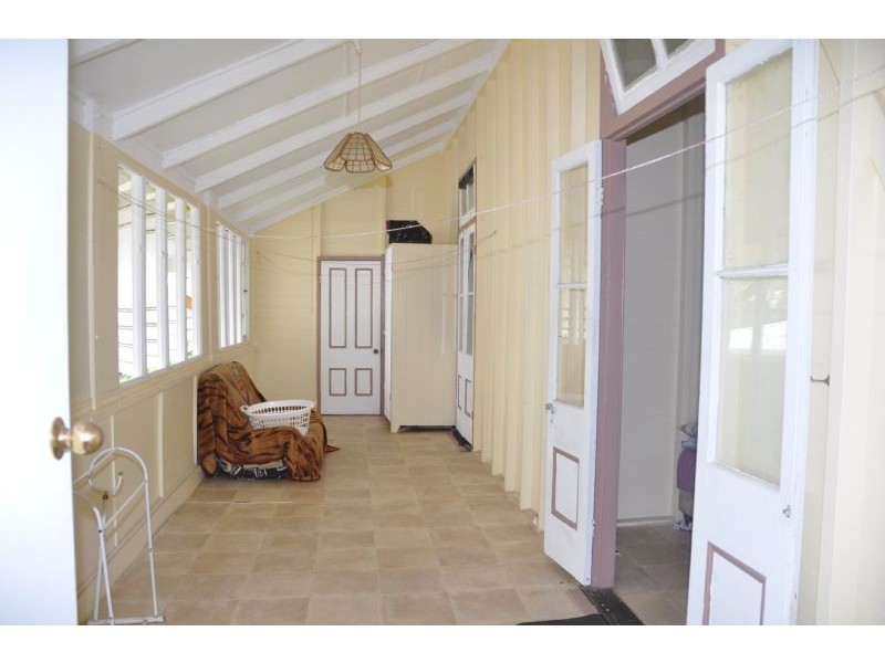 30 Ryan Street, Charters Towers City QLD 4820
