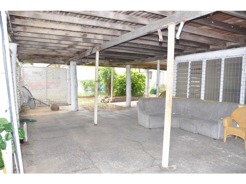 30 Ryan Street, Charters Towers City QLD 4820