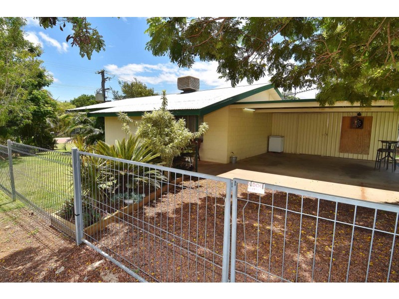 45 Cambridge Street, Charters Towers QLD 4820