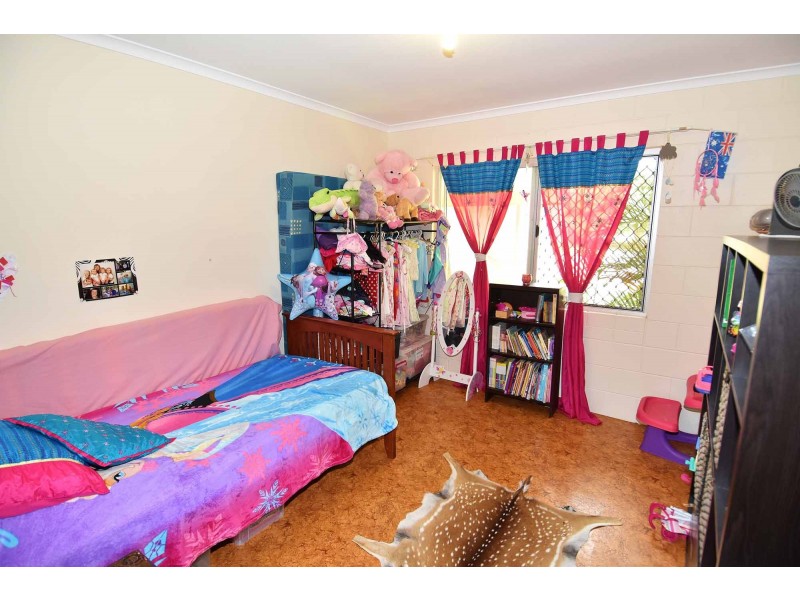 45 Cambridge Street, Charters Towers QLD 4820