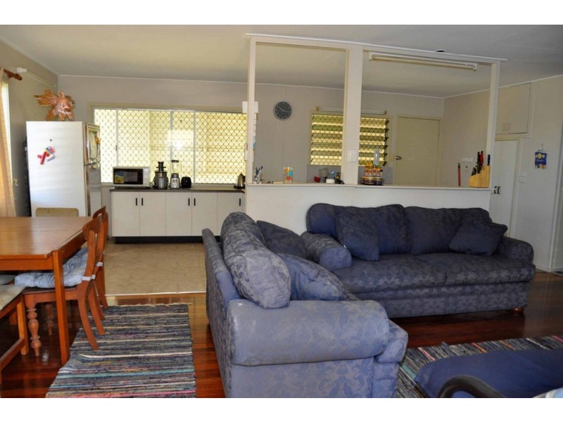 38 Stubley Street, Charters Towers QLD 4820
