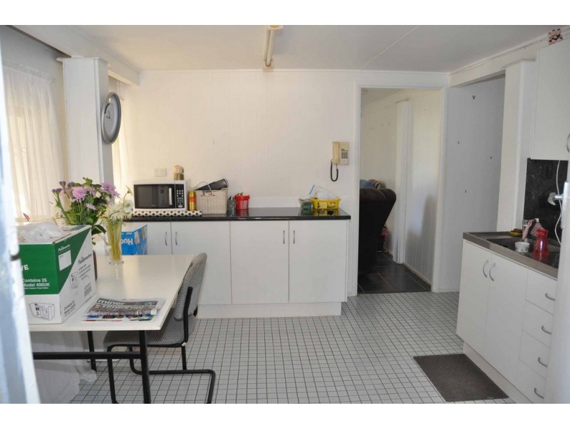 38 Stubley Street, Charters Towers QLD 4820