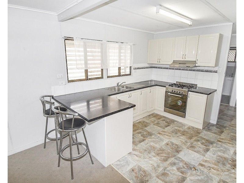 46 Vulture Street, Charters Towers City QLD 4820
