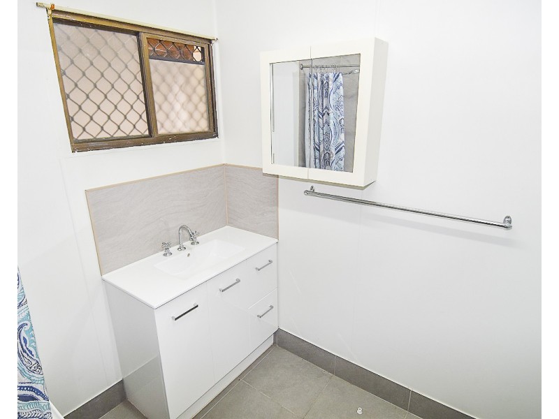46 Vulture Street, Charters Towers City QLD 4820