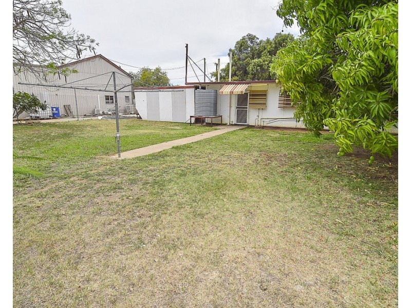 46 Vulture Street, Charters Towers City QLD 4820
