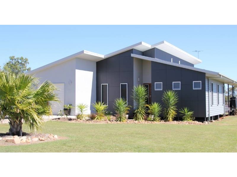 43 Estate Avenue, Charters Towers QLD 4820