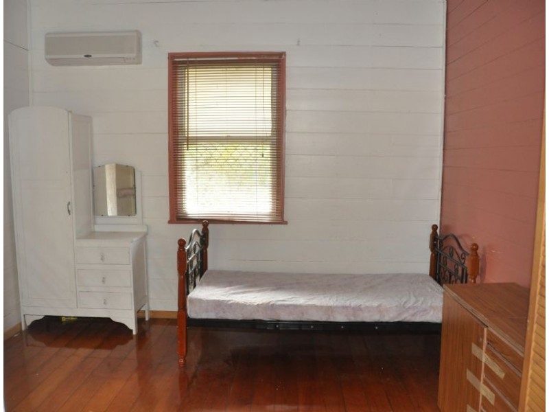 59 Plant Street, Charters Towers QLD 4820