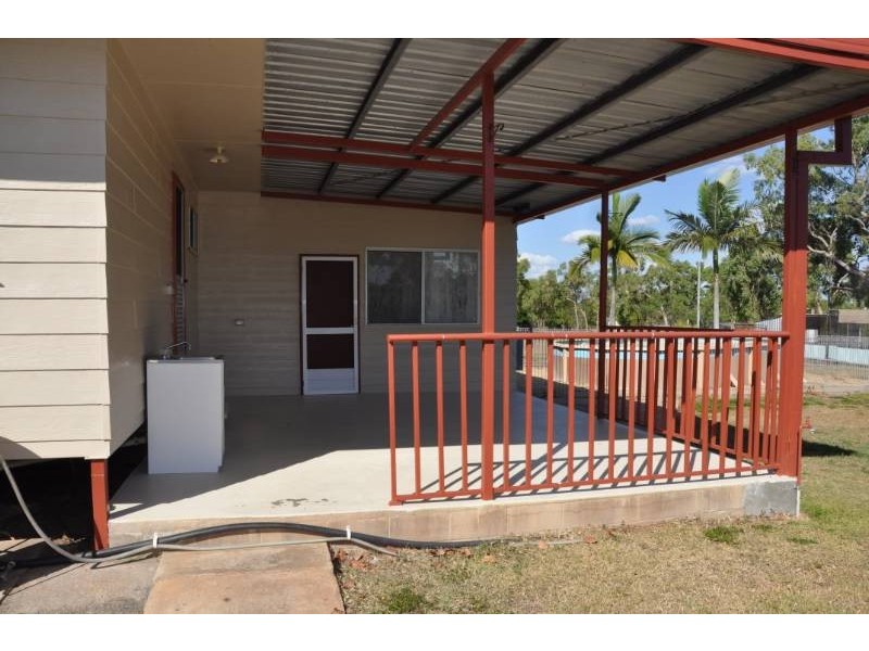 22 Dennis Lane, Charters Towers QLD 4820