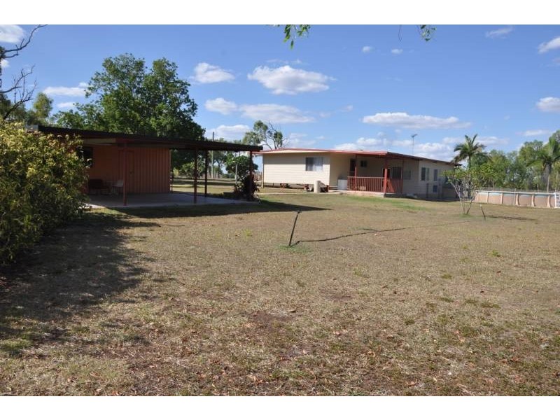 22 Dennis Lane, Charters Towers QLD 4820