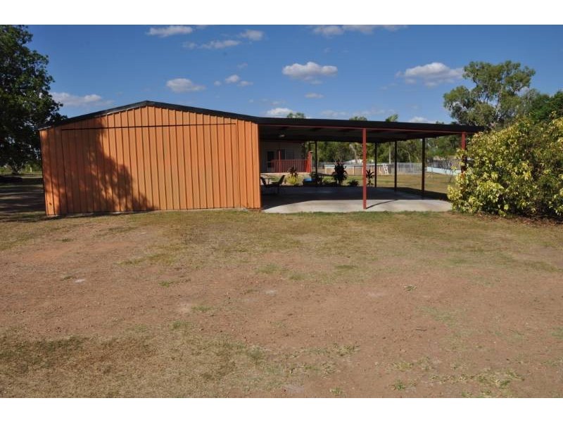 22 Dennis Lane, Charters Towers QLD 4820