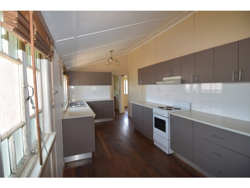 13 Phillipson Road, Millchester QLD 4820