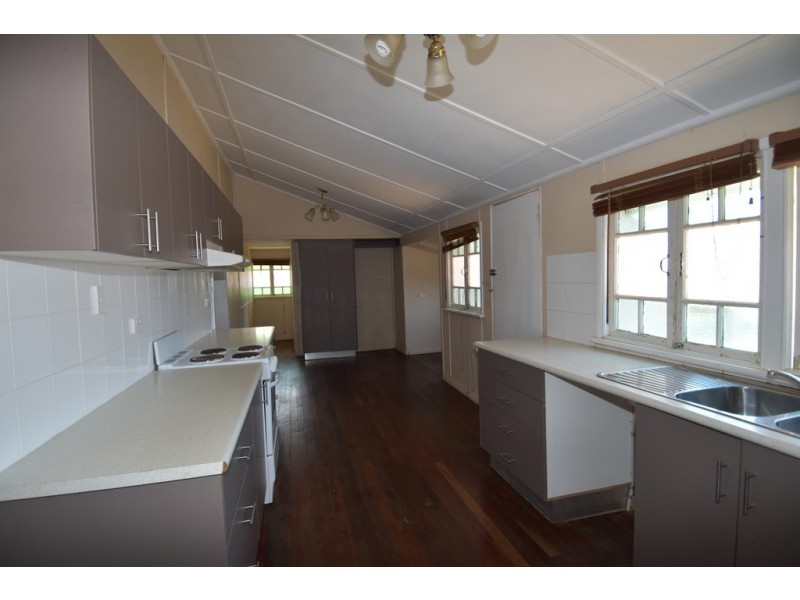 13 Phillipson Road, Millchester QLD 4820