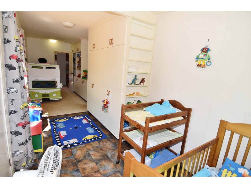 134 Old Dalrymple Road, Toll QLD 4820