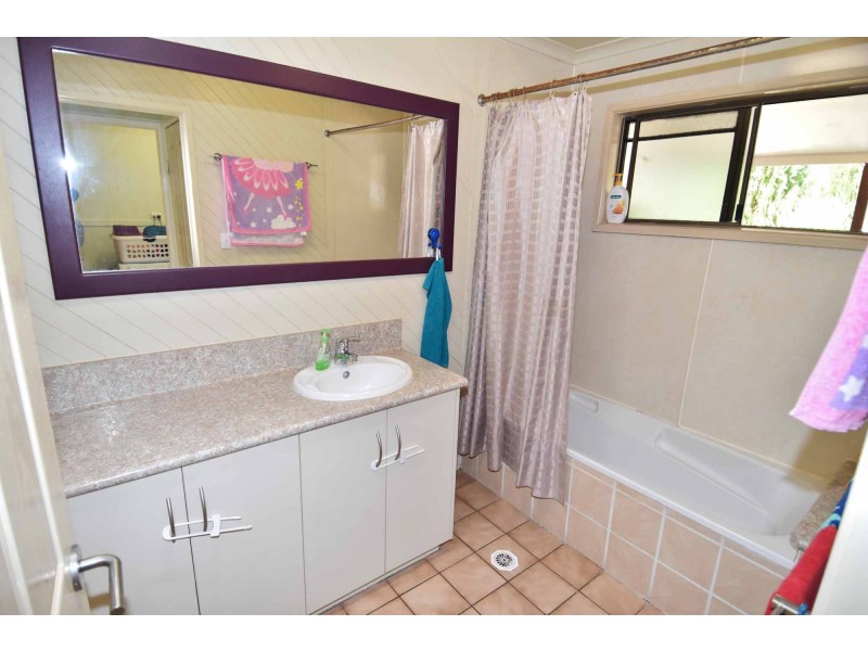 134 Old Dalrymple Road, Toll QLD 4820