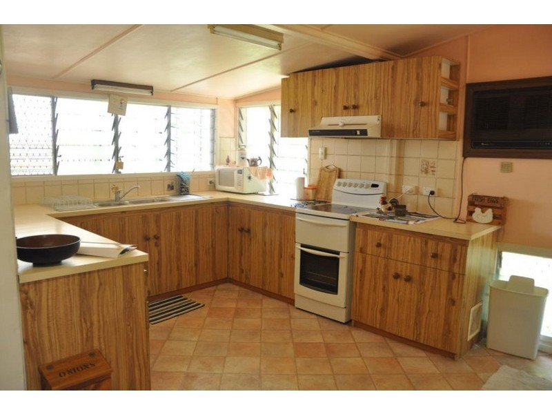 44 York Street, Charters Towers QLD 4820