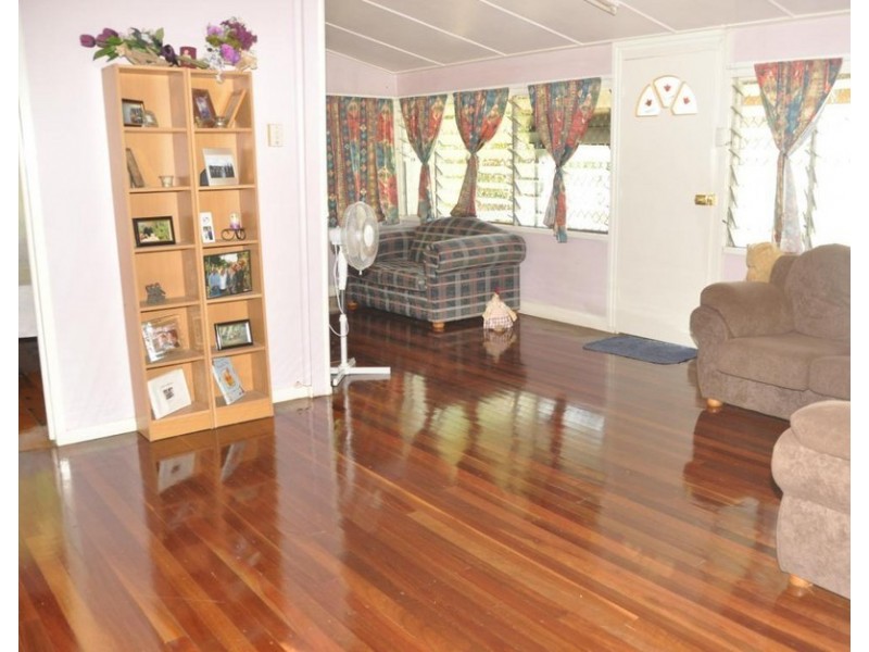 44 York Street, Charters Towers QLD 4820