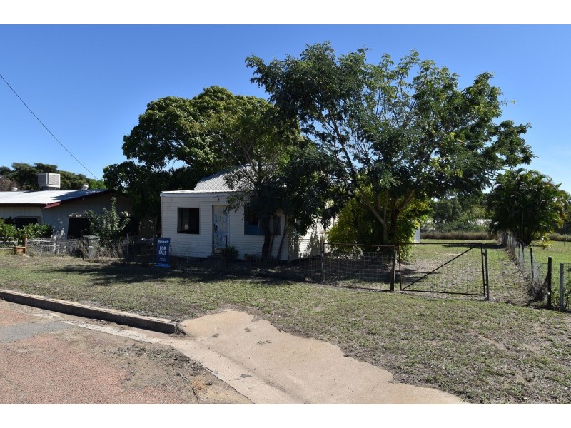 74 York Street, Queenton QLD 4820