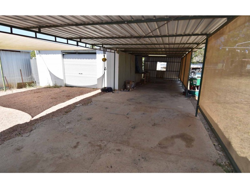 2 Brisk Street, Queenton QLD 4820