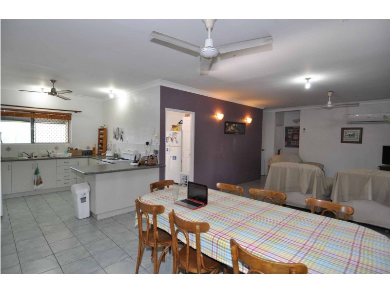 2 Slater Street, Queenton QLD 4820