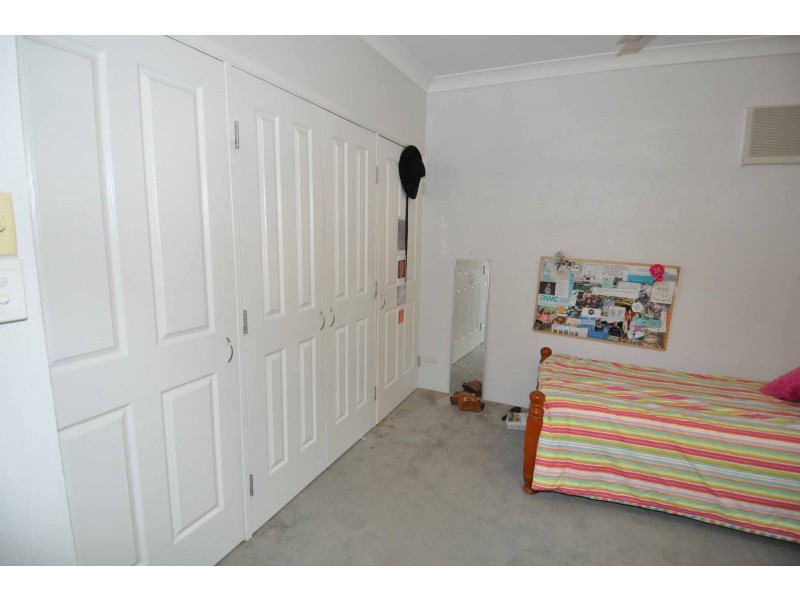 2 Slater Street, Queenton QLD 4820