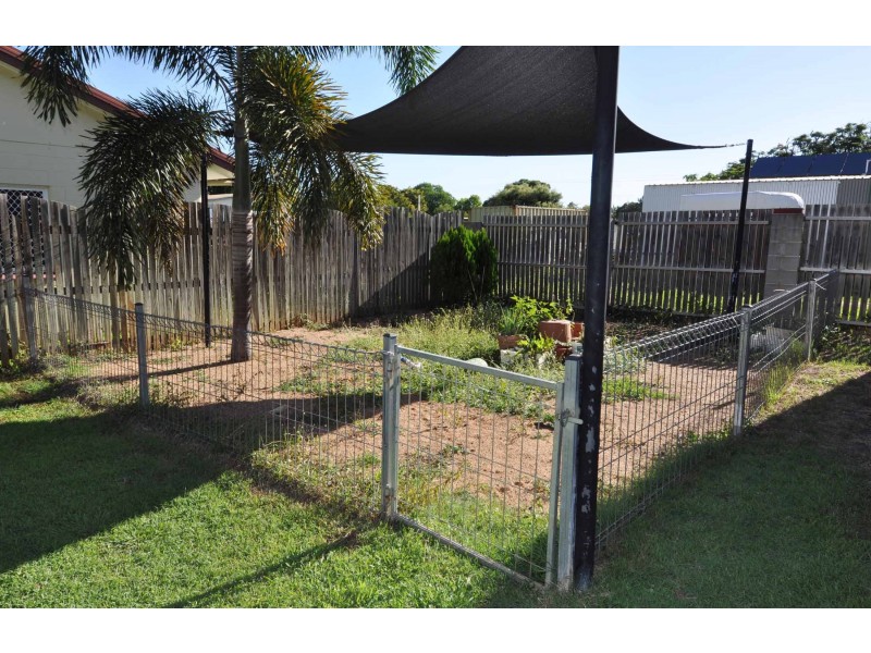 2 Slater Street, Queenton QLD 4820