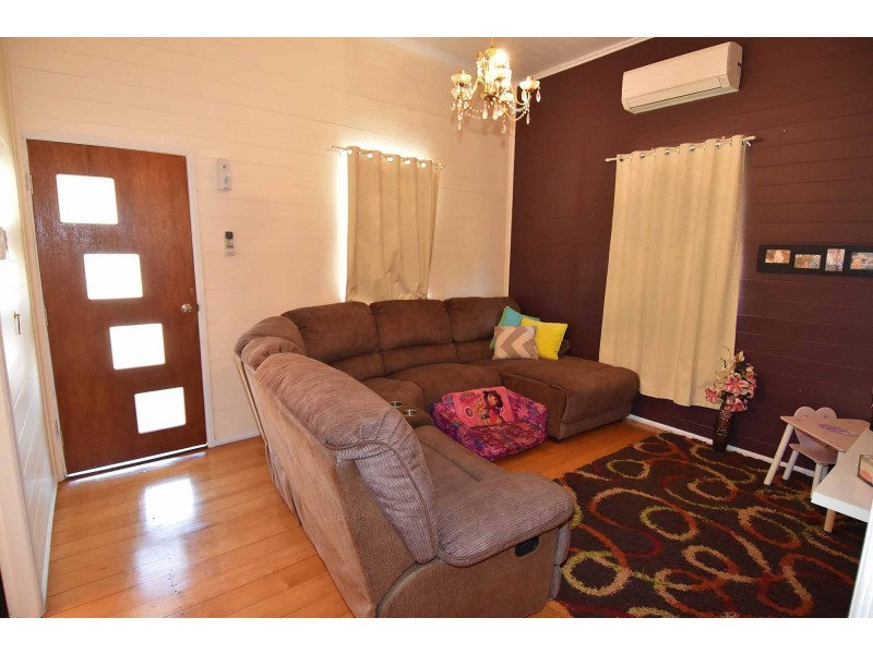 34 Hackett Terrace, Richmond Hill QLD 4820