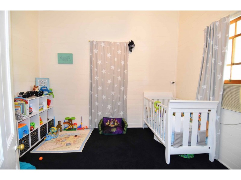34 Hackett Terrace, Richmond Hill QLD 4820
