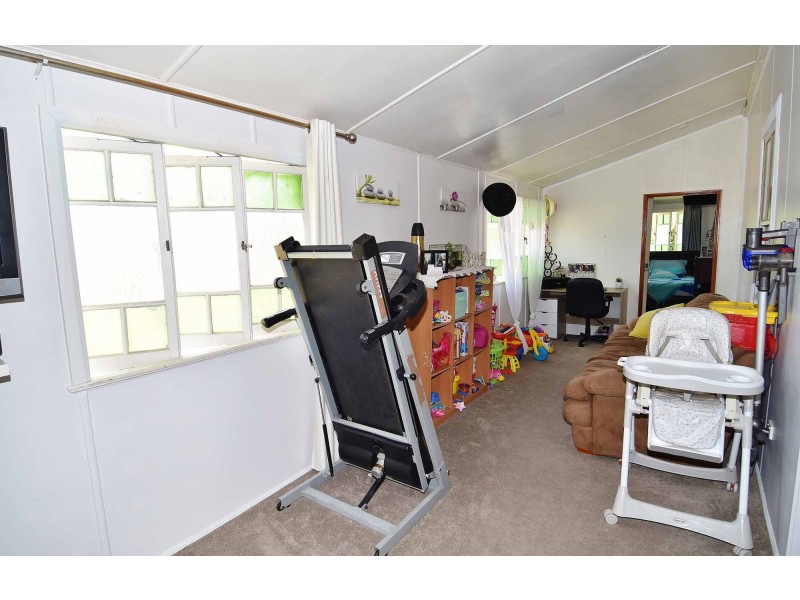 34 Hackett Terrace, Richmond Hill QLD 4820
