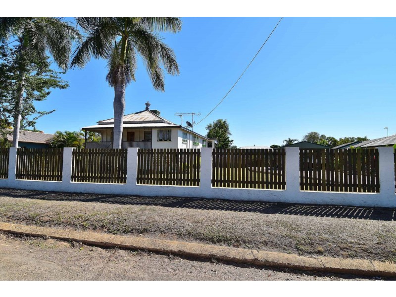 34 Hackett Terrace, Richmond Hill QLD 4820