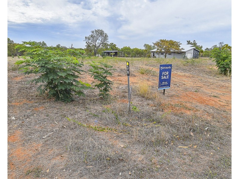 39 Estate Avenue, Toll QLD 4820