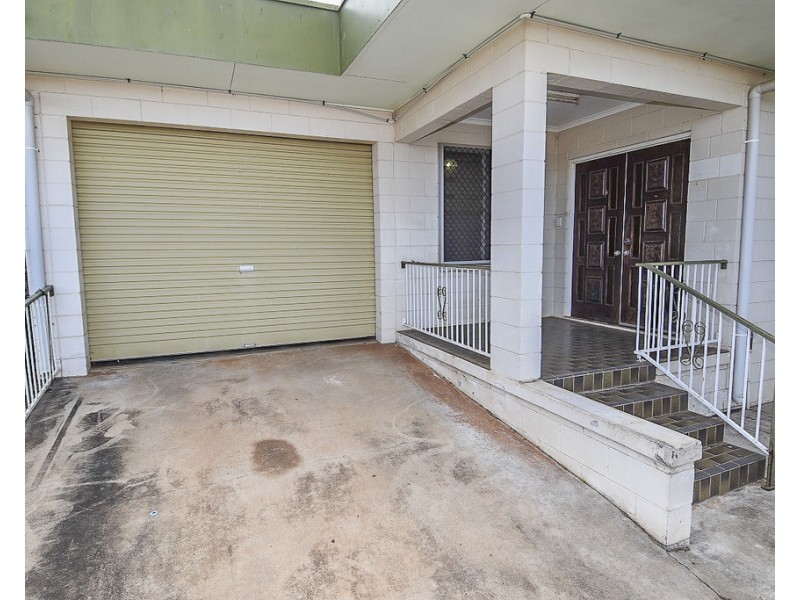 2 King Street, Toll QLD 4820