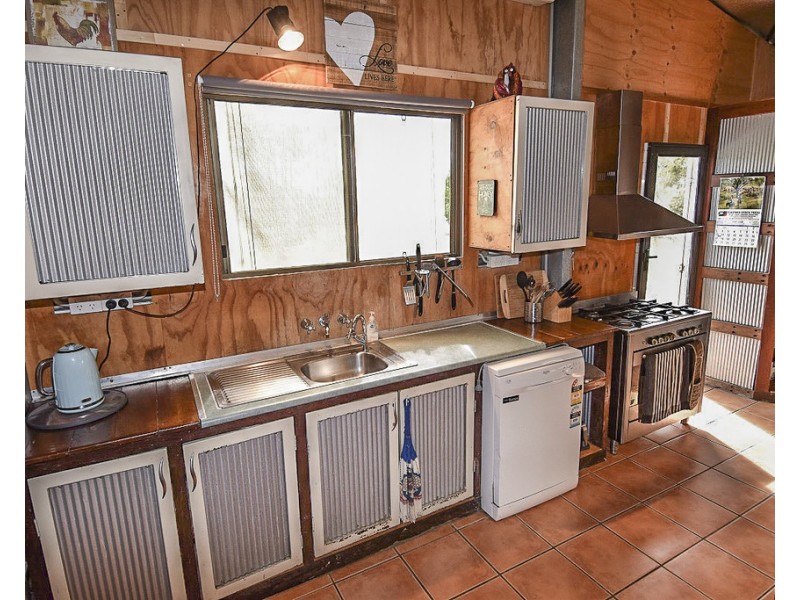 333 Rocky Creek Road, Seventy Mile QLD 4820