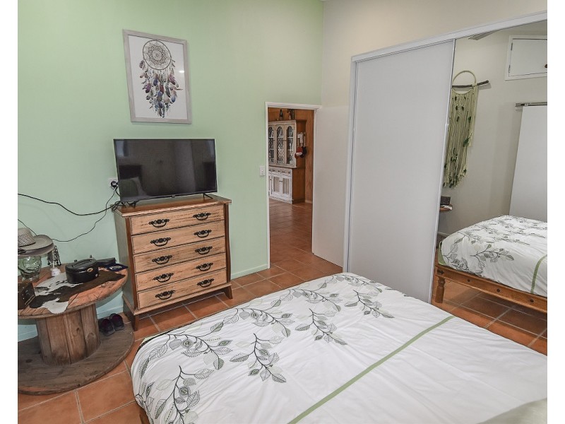 333 Rocky Creek Road, Seventy Mile QLD 4820