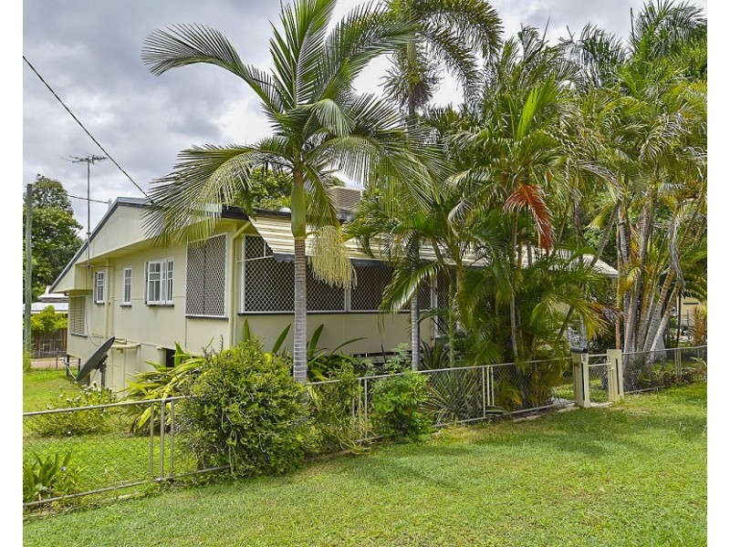 35 Vulture Street, Charters Towers City QLD 4820