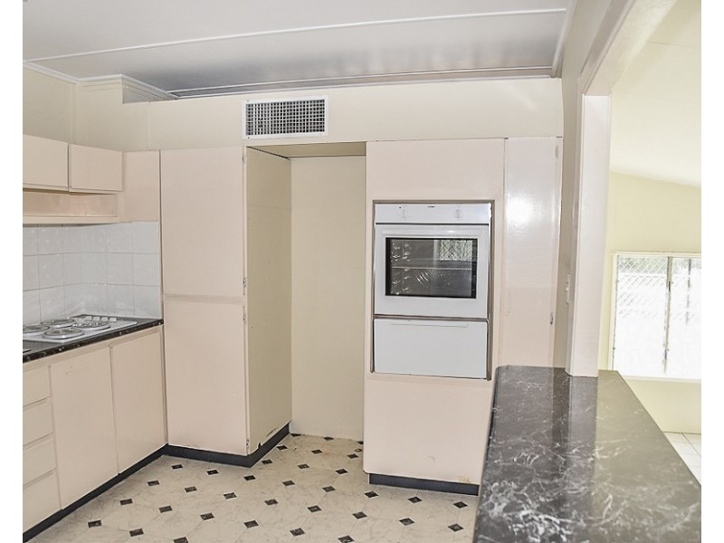 35 Vulture Street, Charters Towers City QLD 4820