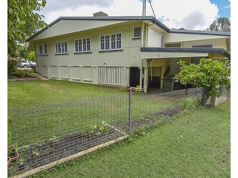 35 Vulture Street, Charters Towers City QLD 4820