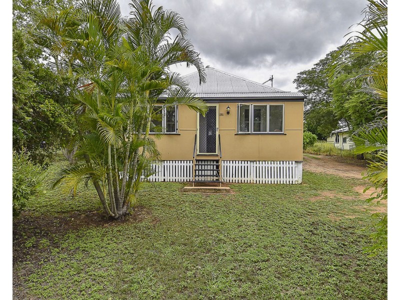 66 Racecourse Road, Richmond Hill QLD 4820