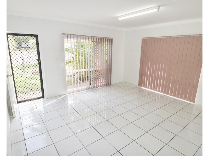 11 Peek Street, Richmond Hill QLD 4820