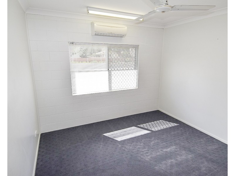 11 Peek Street, Richmond Hill QLD 4820