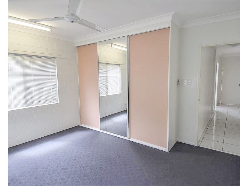 11 Peek Street, Richmond Hill QLD 4820