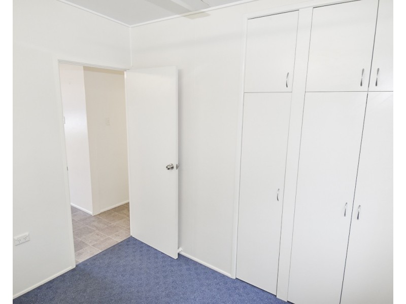 33 Plant Street, Richmond Hill QLD 4820