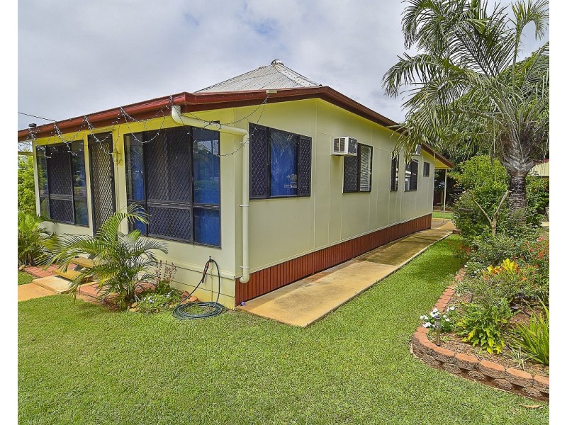 33 Plant Street, Richmond Hill QLD 4820