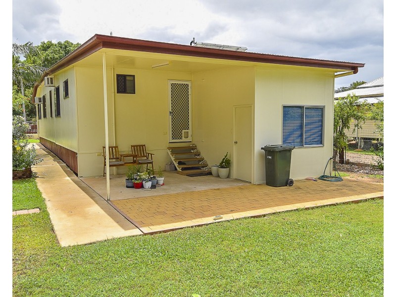 33 Plant Street, Richmond Hill QLD 4820